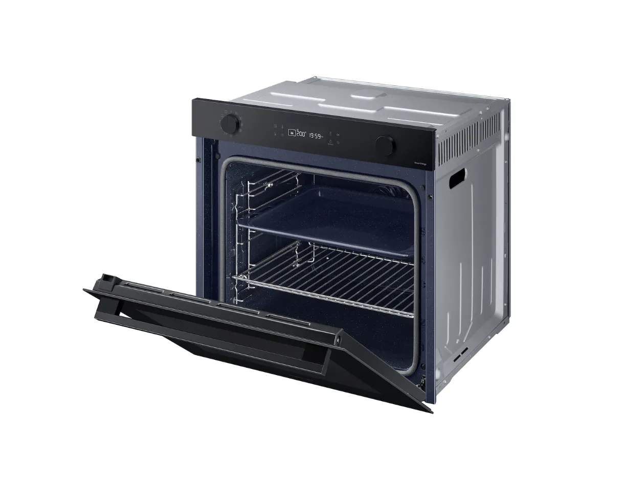 Bespoke Single Oven Series 4 Pyrolytic Cleaning 76L NV7B41307AK/U4